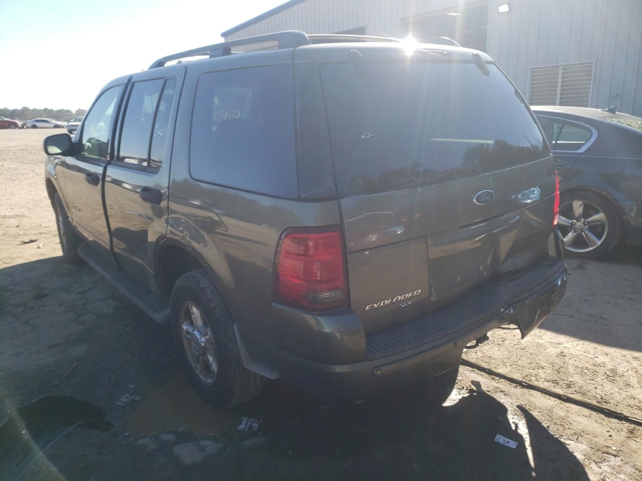 Photo 3 from auction – 2004 FORD EXPLORER X with VIN 1FMZU63K34UA94946