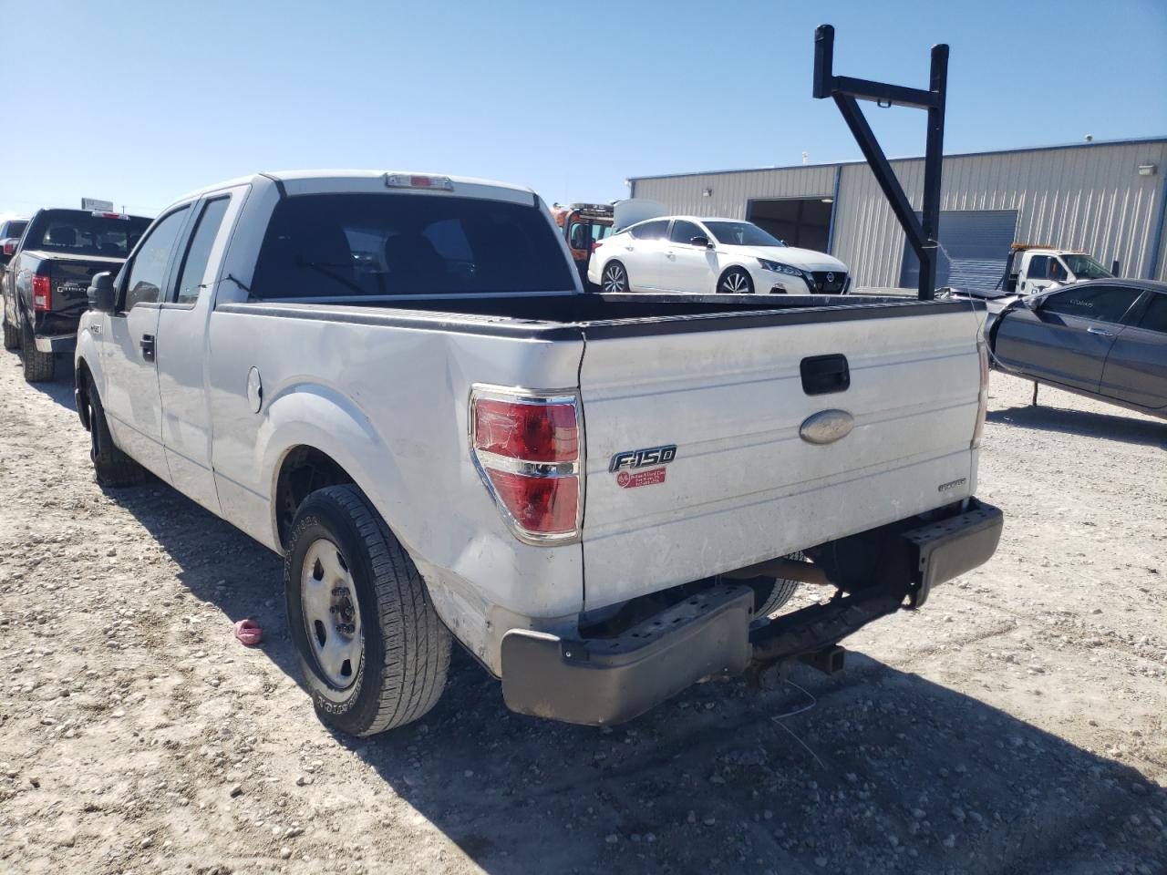 Photo 3 from auction – 2012 FORD F150 SUPER with VIN 1FTFX1CF0CFA60115