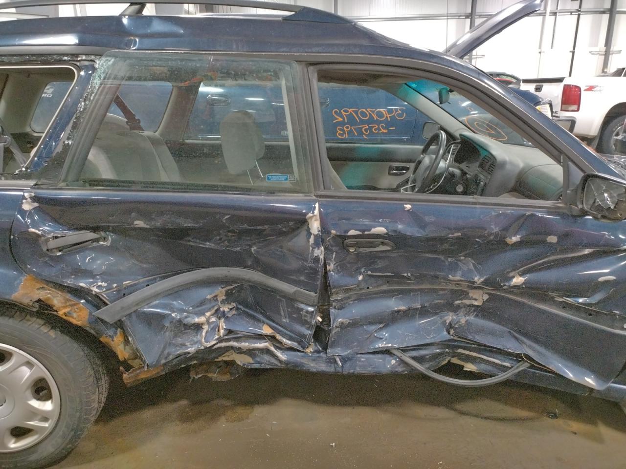 Photo 9 from auction – 2001 SUBARU LEGACY L with VIN 4S3BH635517307359