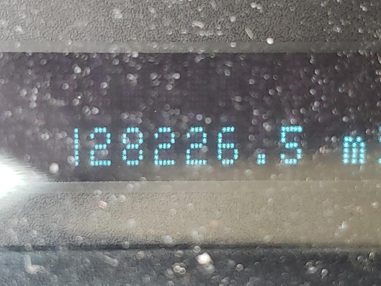 Photo 8 from auction – 2008 FORD ESCAPE HEV with VIN 1FMCU59H88KA75399