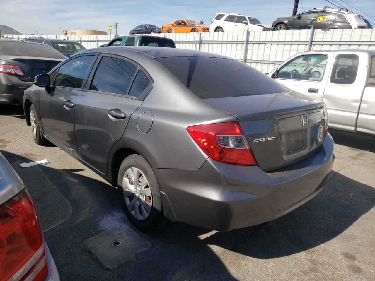 Photo 3 from auction – 2012 HONDA CIVIC LX with VIN 19XFB2F58CE373334