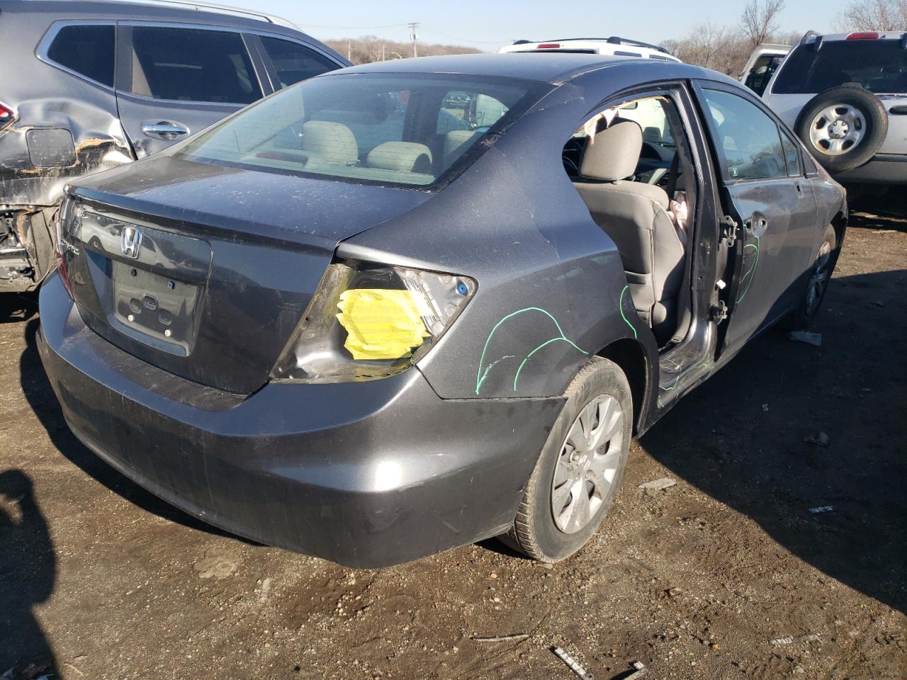 Photo 4 from auction – 2012 HONDA CIVIC LX with VIN 19XFB2F55CE308165