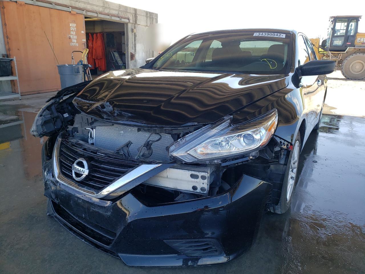 Photo 2 from auction – 2017 NISSAN ALTIMA 2.5 with VIN 1N4AL3AP4HC151092