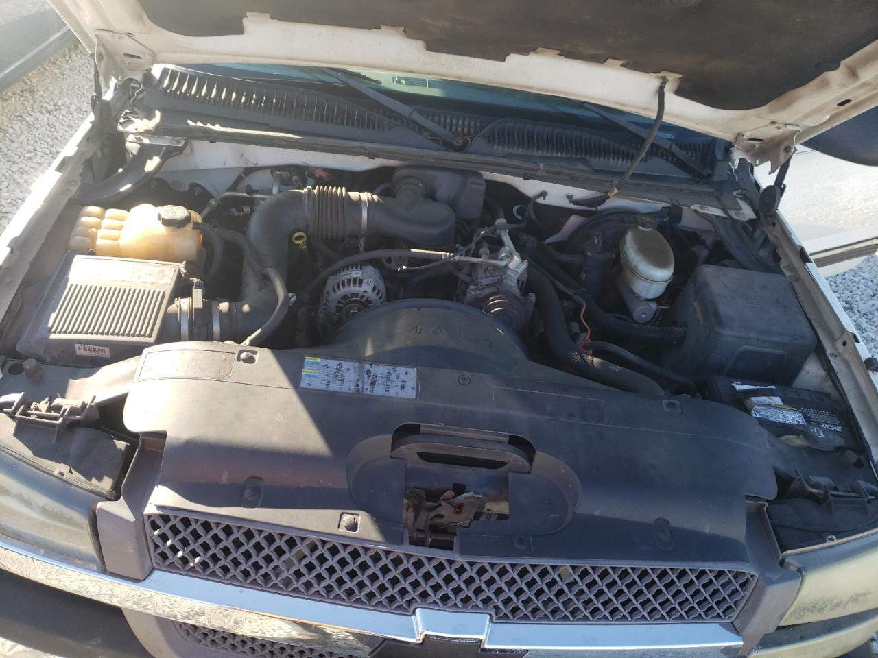 Photo 7 from auction – 2004 CHEVROLET SILVERADO with VIN 1GCEC19X54Z185148