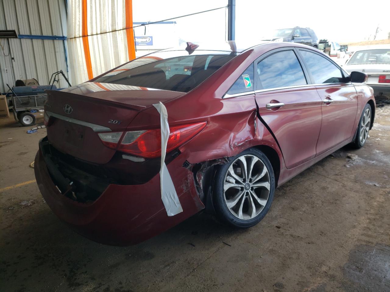Photo 4 from auction – 2013 HYUNDAI SONATA SE with VIN 5NPEC4AB3DH773204