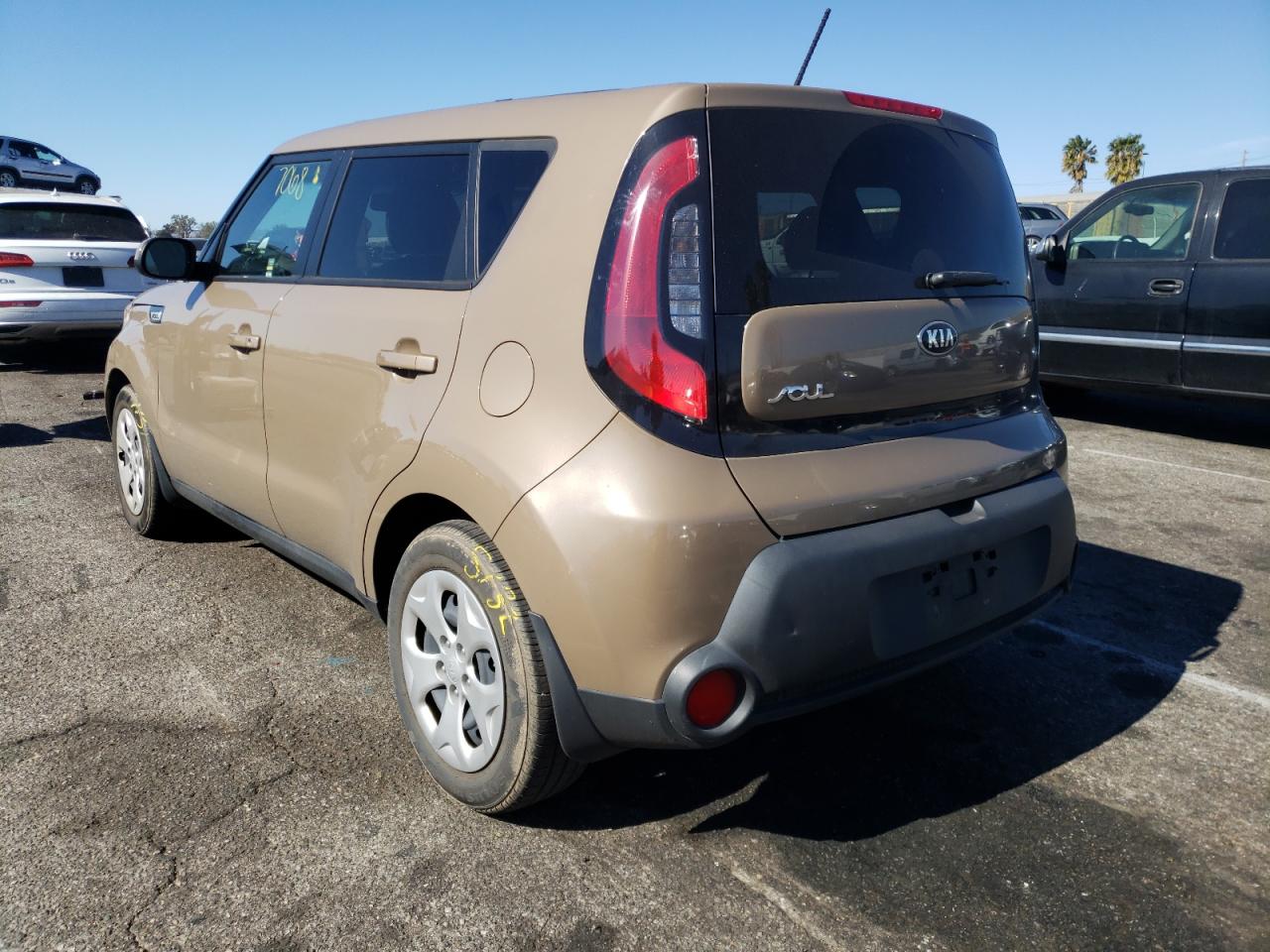 Zdjęcie 3 z aukcji – 2015 KIA SOUL z VIN KNDJN2A23F7220220
