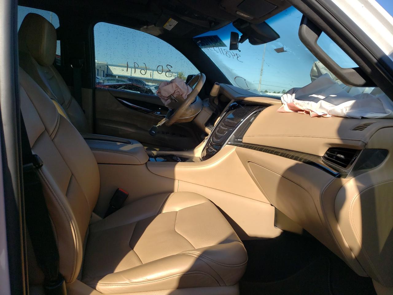 Photo 5 from auction – 2019 CADILLAC ESCALADE P with VIN 1GYS3DKJ7KR283163