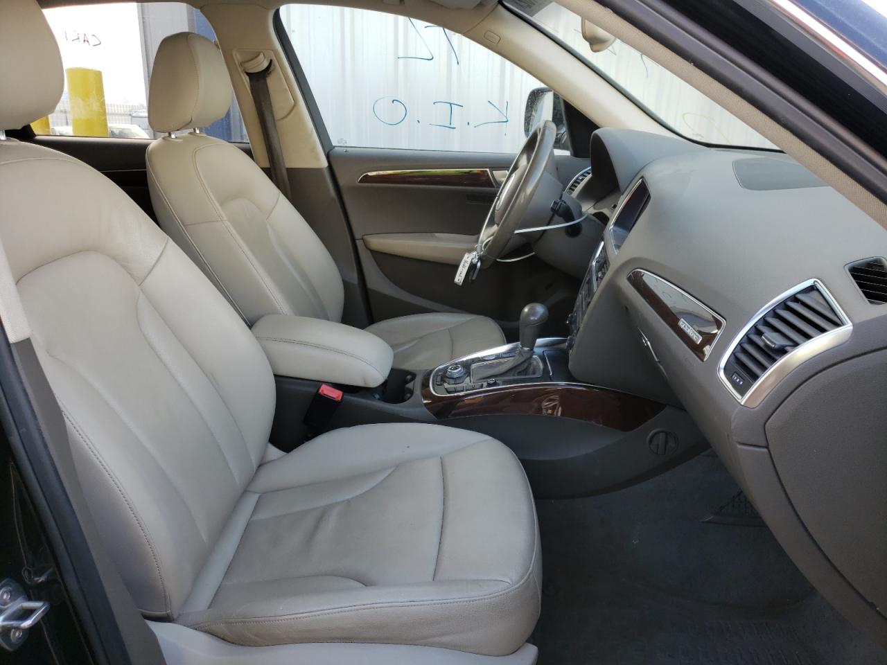 Photo 5 from auction – 2012 AUDI Q5 PREMIUM with VIN WA1LFAFP5CA041237