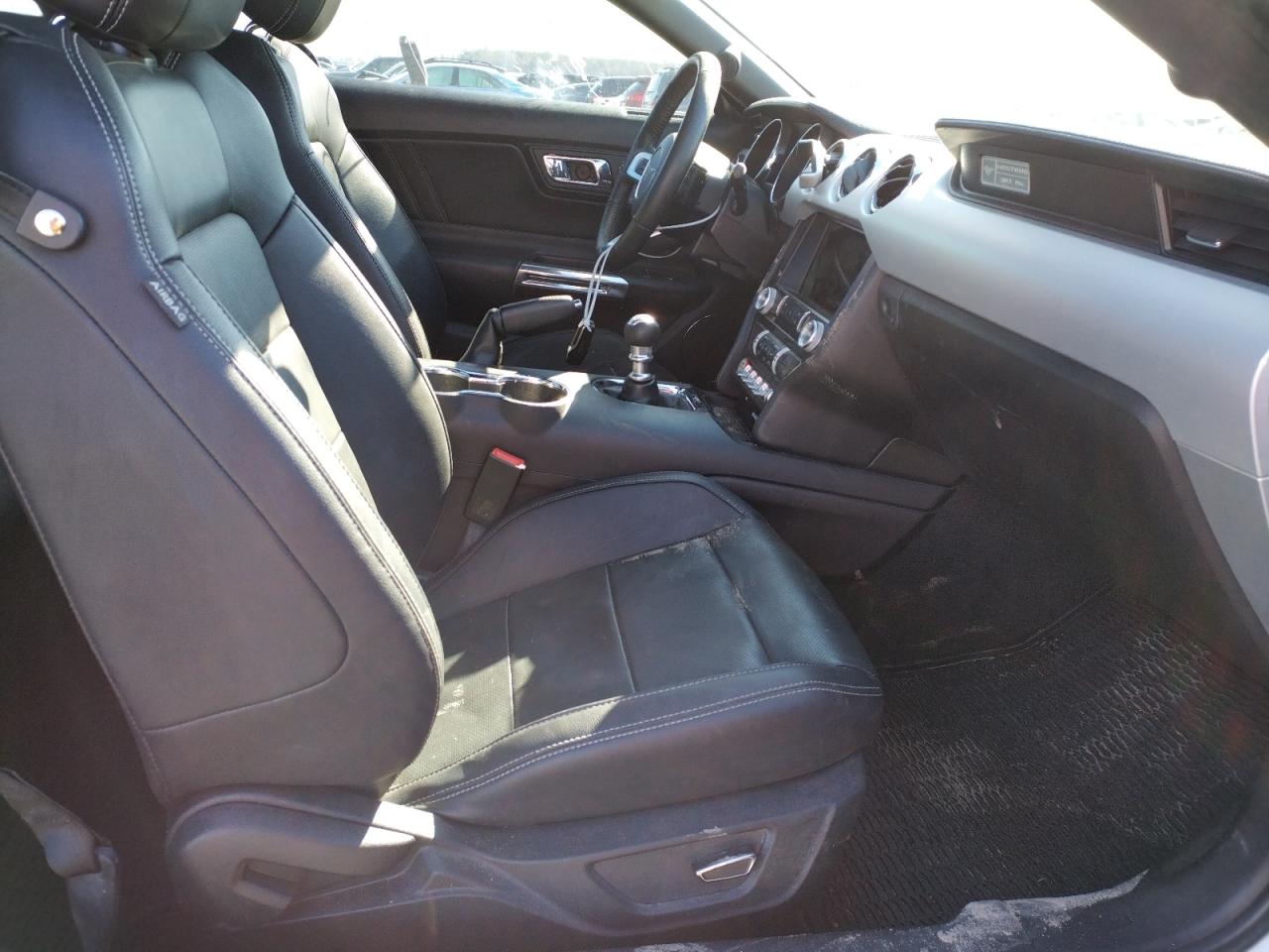 Photo 5 from auction – 2017 FORD MUSTANG with VIN 1FA6P8TH8H5244134