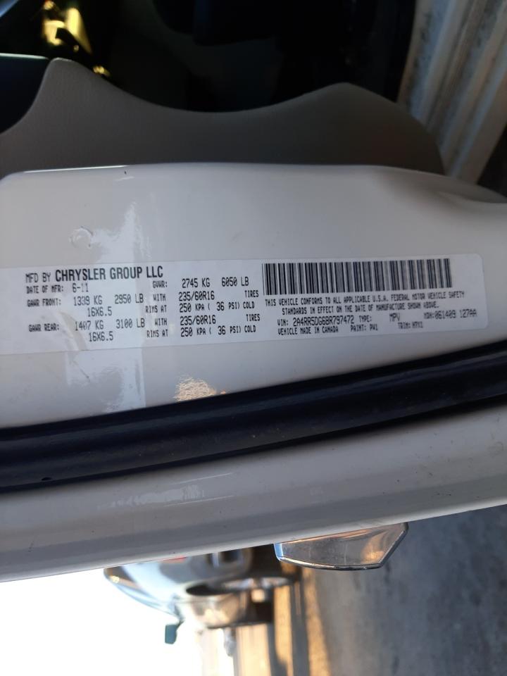 Photo 10 from auction – 2011 CHRYSLER TOWN & COU with VIN 2A4RR5DG6BR797472