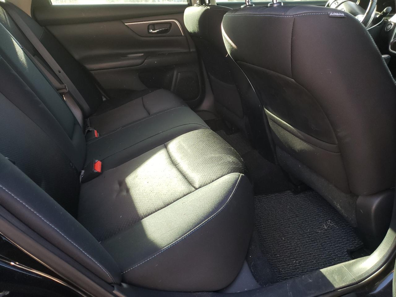 Photo 6 from auction – 2016 NISSAN ALTIMA 2.5 with VIN 1N4AL3AP6GC283074