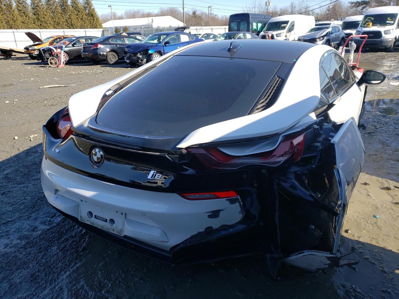 Photo 4 from auction – 2015 BMW I8 with VIN WBY2Z2C50FV674533