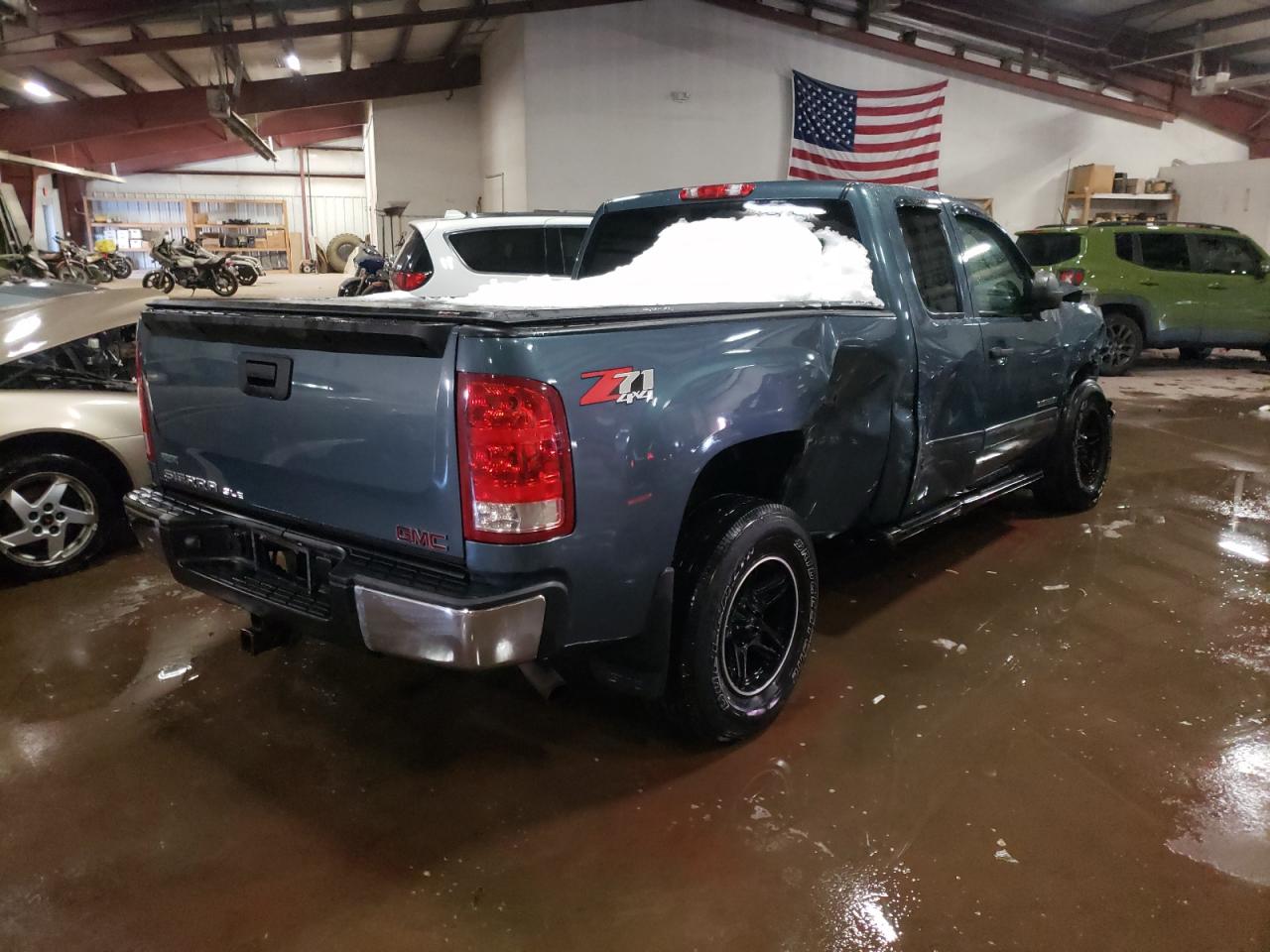 Photo 4 from auction – 2011 GMC SIERRA K15 with VIN 1GTR2VE36BZ399481