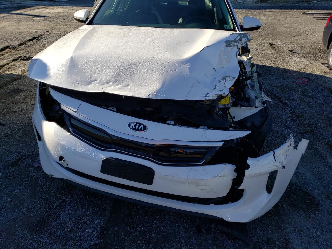 Photo 9 from auction – 2017 KIA OPTIMA HYB with VIN KNAGU4LE2H5017931