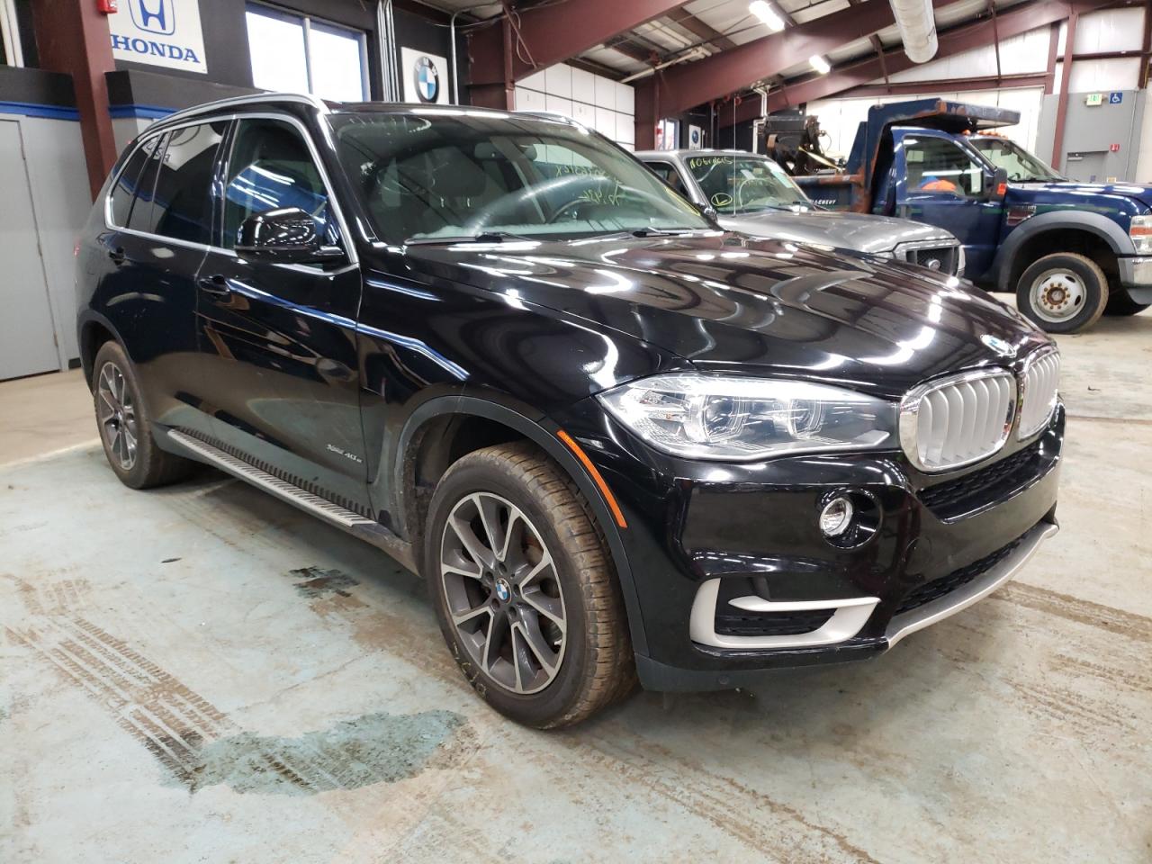 BMW X5 XDR40E 2016 with VIN 5UXKT0C53G0S75023 - Photo from auction