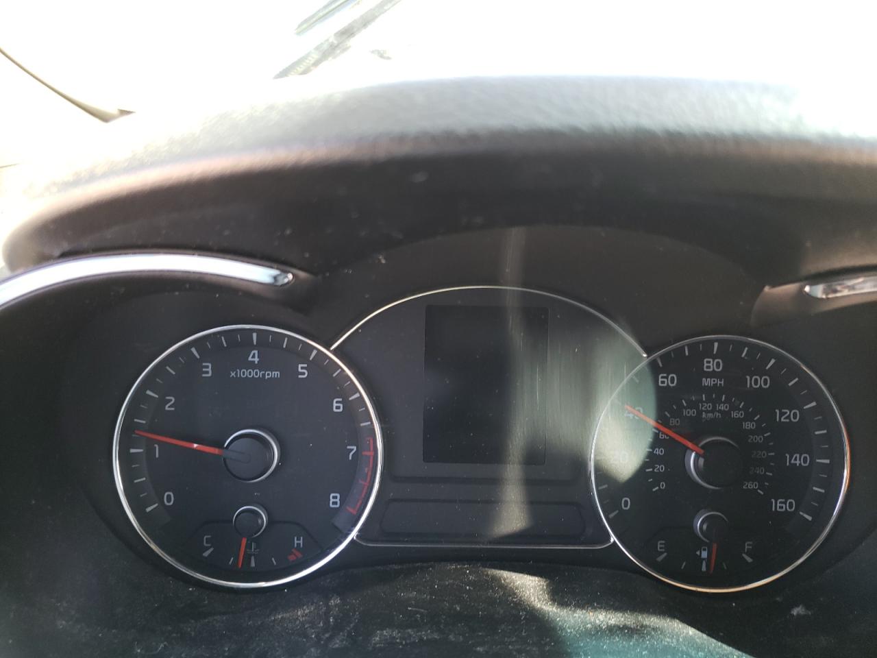 Photo 8 from auction – 2014 KIA FORTE LX with VIN KNAFX4A64E5249232