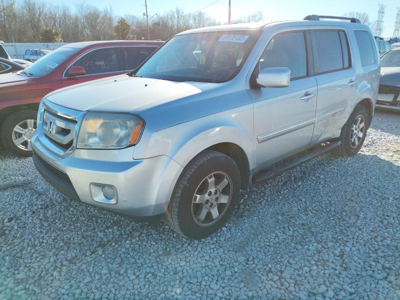 Photo 2 from auction – 2010 HONDA PILOT TOUR with VIN 5FNYF3H87AB011206