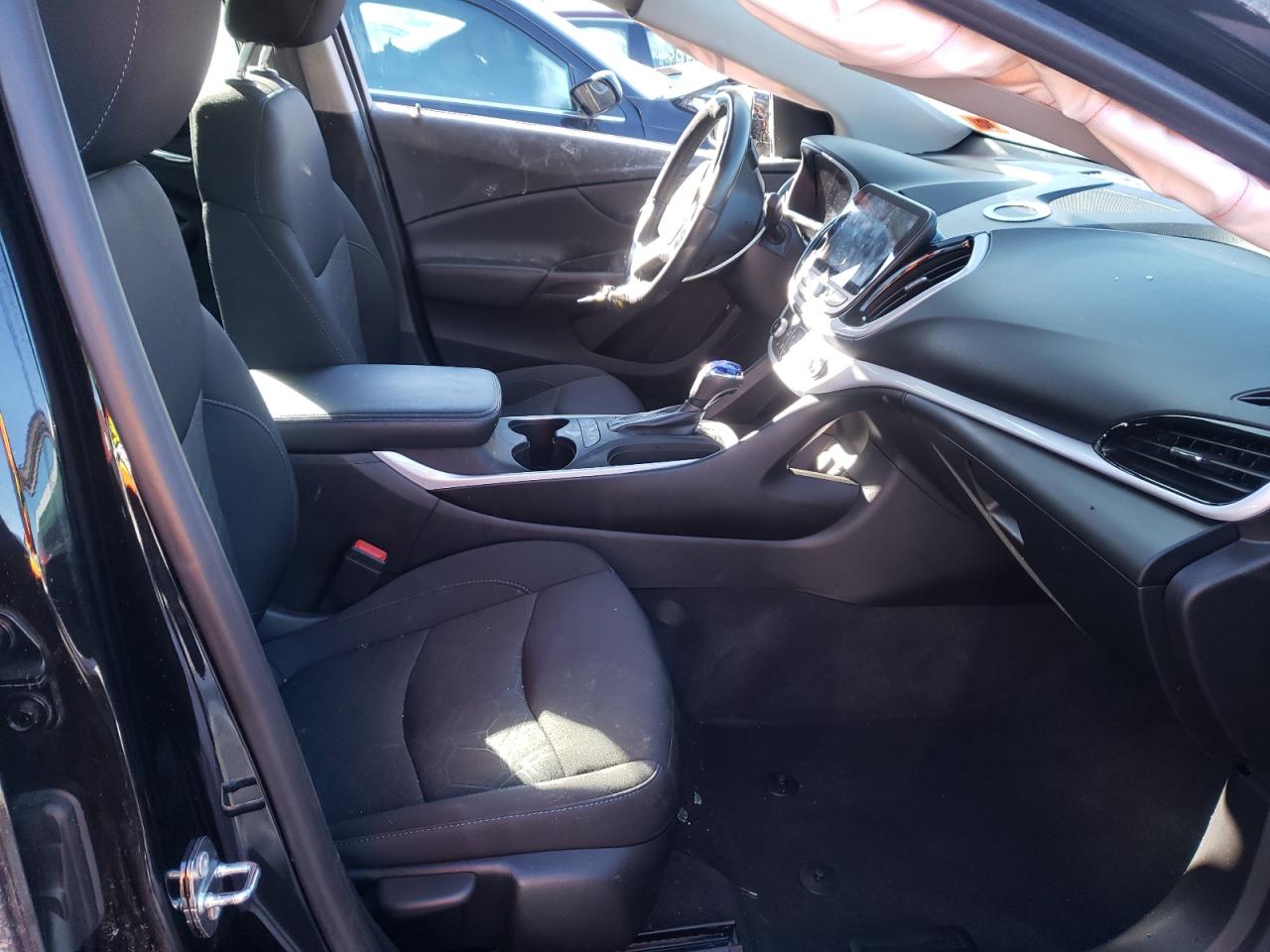 Photo 5 from auction – 2018 CHEVROLET VOLT LT with VIN 1G1RC6S59JU138651