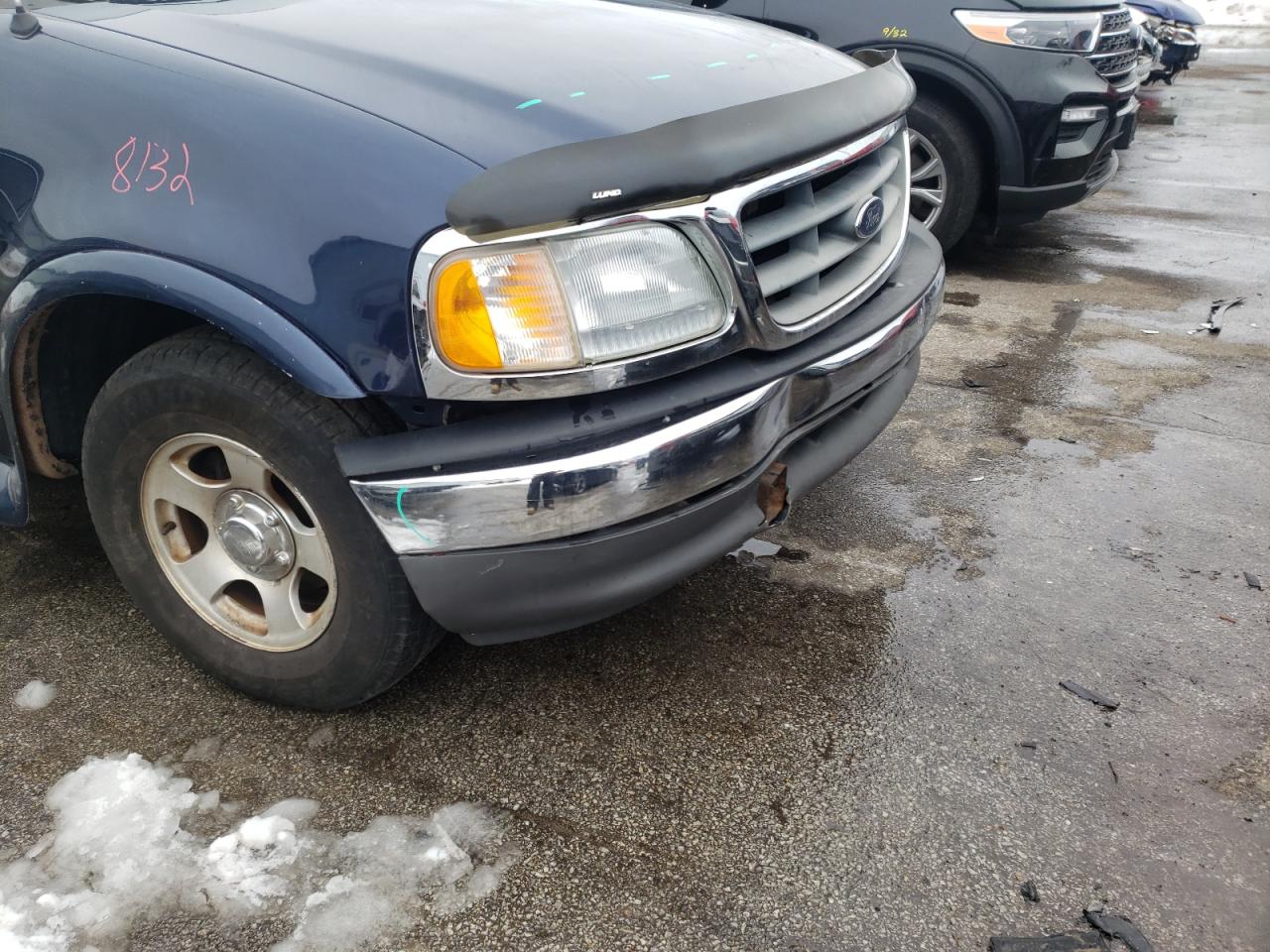 Photo 9 from auction – 2002 FORD F150 with VIN 2FTRX17L92CA32062