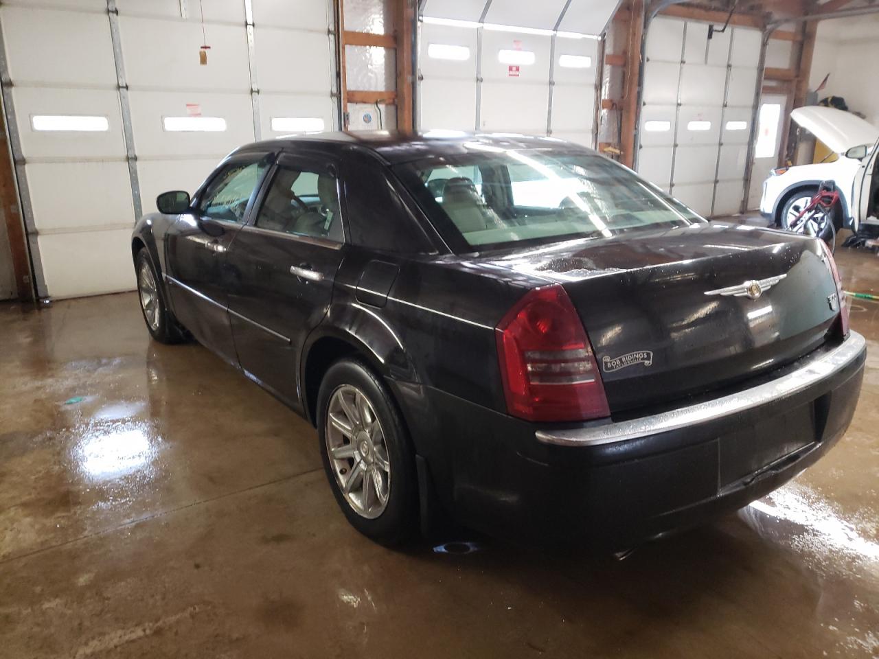 Photo 3 from auction – 2006 CHRYSLER 300C with VIN 2C3LA63HX6H144999