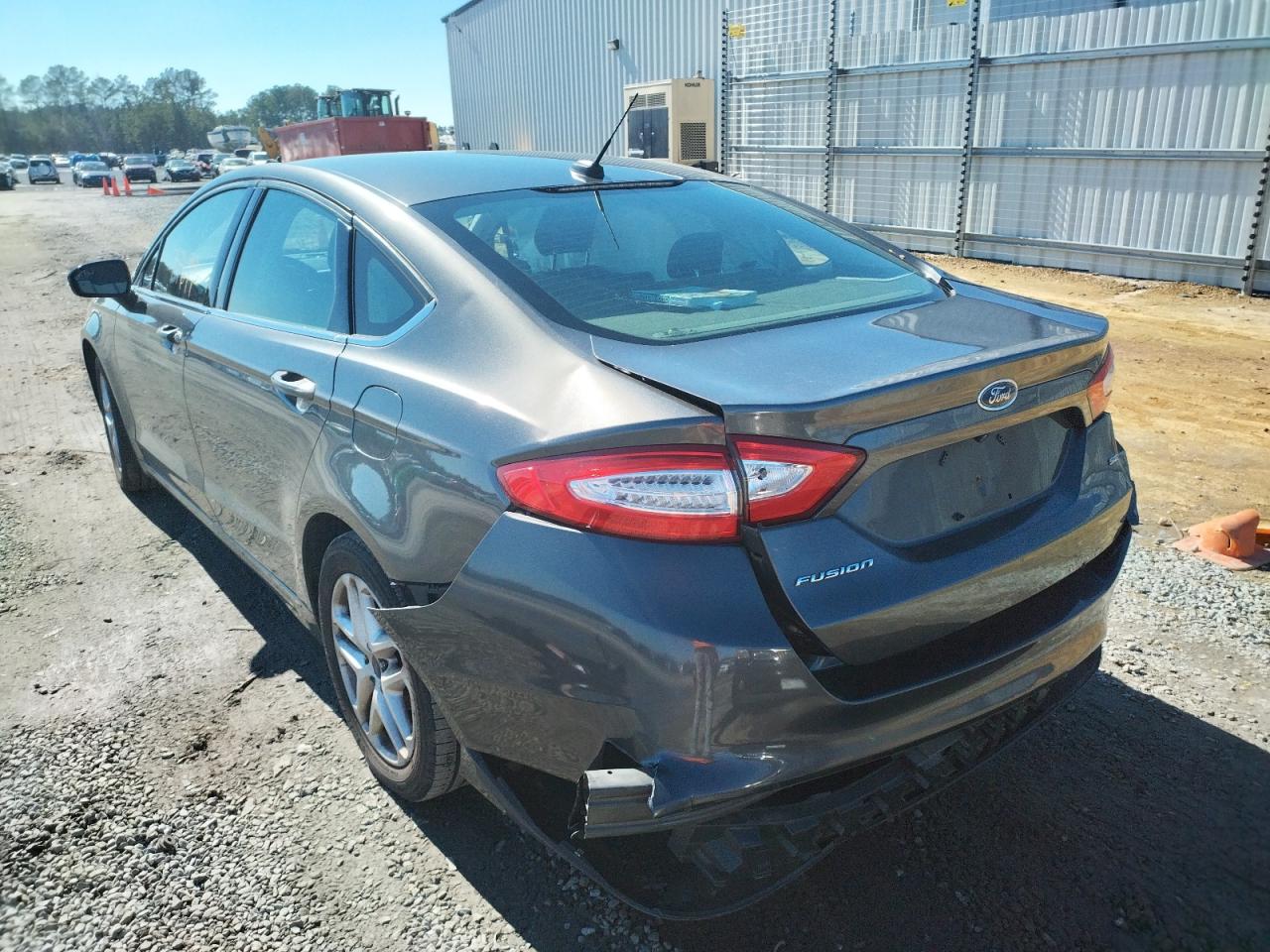 Photo 3 from auction – 2015 FORD FUSION SE with VIN 3FA6P0H78FR122014