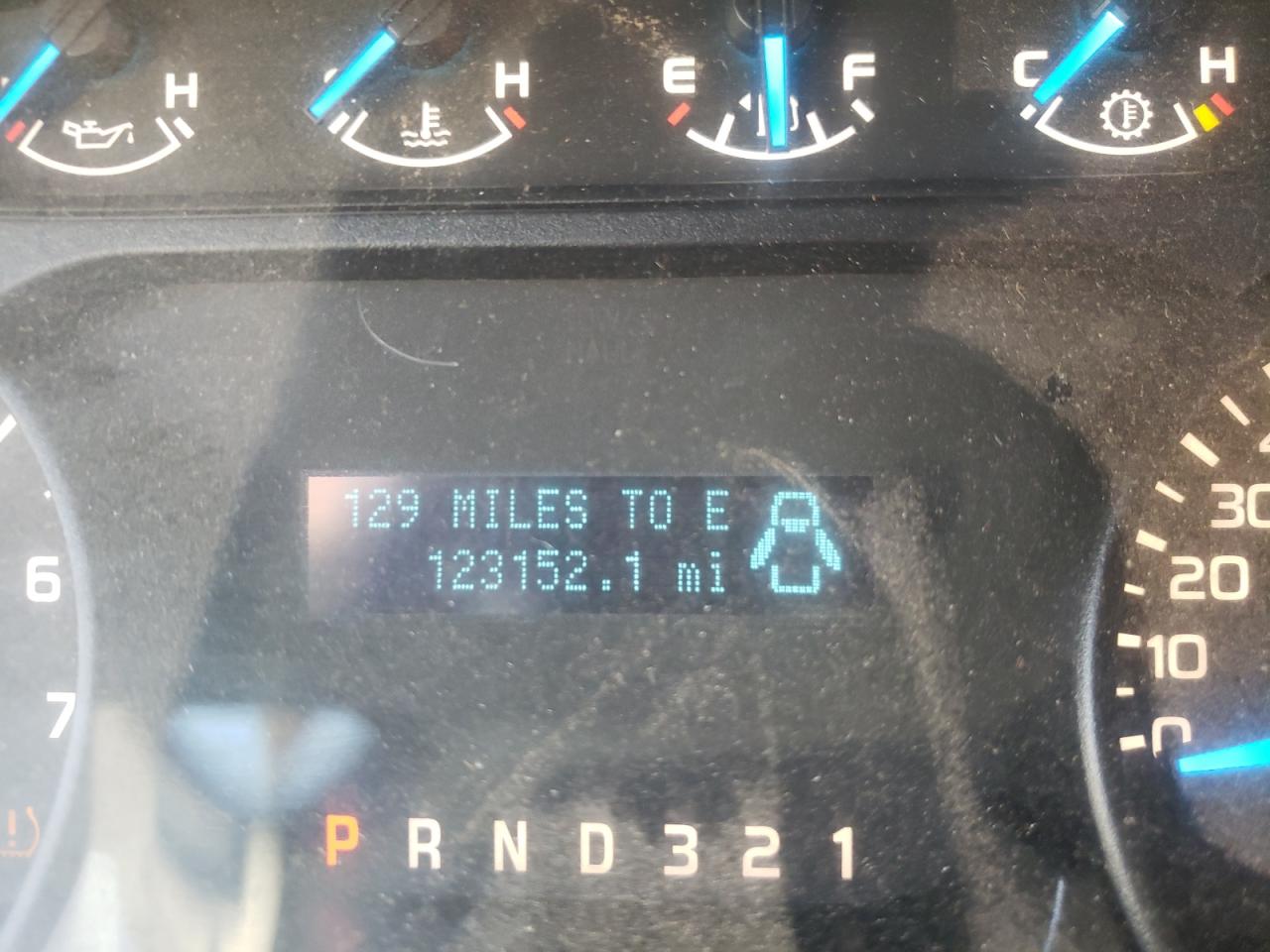 Photo 8 from auction – 2014 FORD F150 with VIN 1FTMF1CM3EKE78526