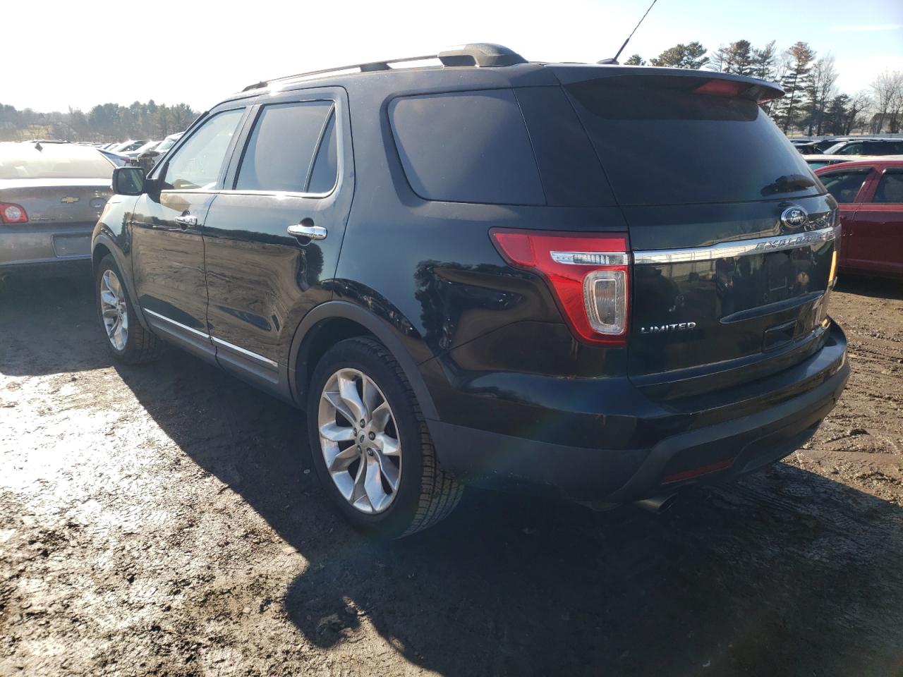 Photo 3 from auction – 2012 FORD EXPLORER L with VIN 1FMHK7F96CGA03178