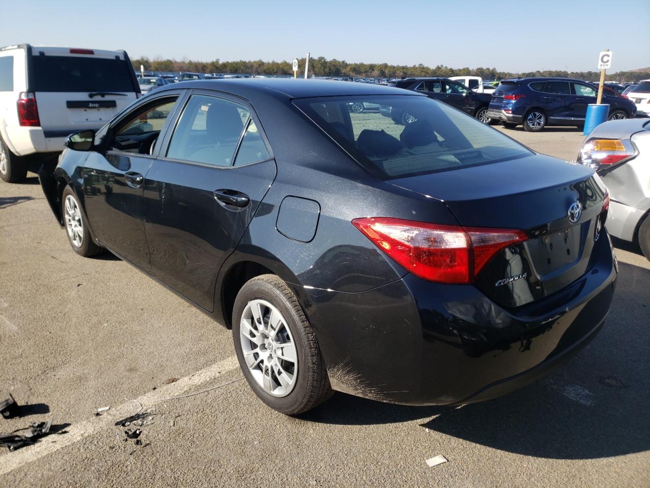 Photo 3 from auction – 2017 TOYOTA COROLLA L with VIN 2T1BURHE4HC883068