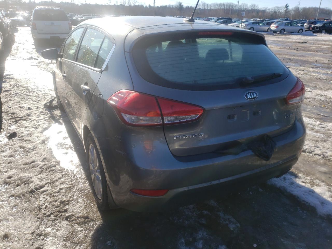 Photo 3 from auction – 2015 KIA FORTE EX with VIN KNAFX5A8XF5368976