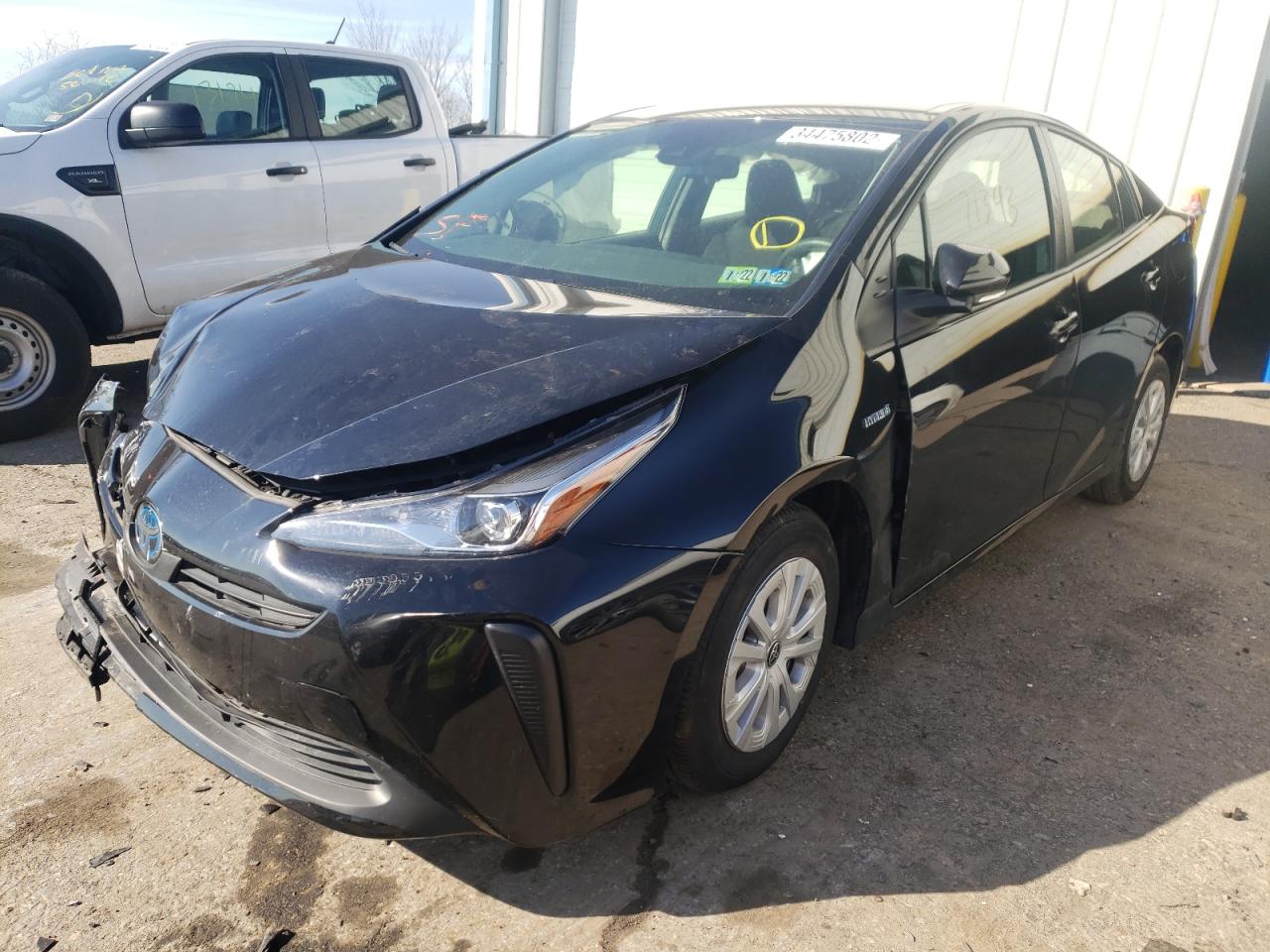 Photo 2 from auction – 2019 TOYOTA PRIUS with VIN JTDKARFU8K3094151