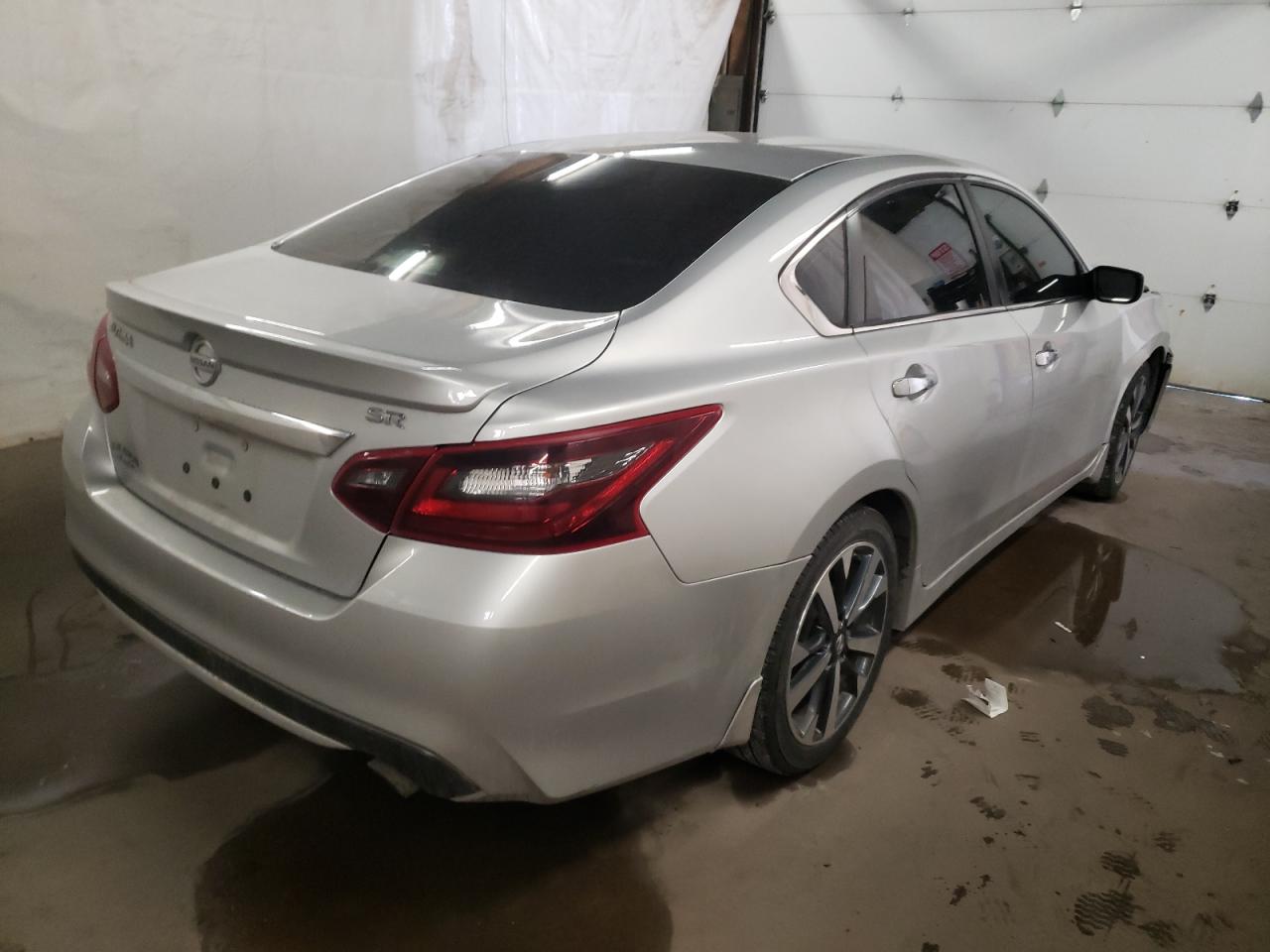 Photo 4 from auction – 2017 NISSAN ALTIMA 2.5 with VIN 1N4AL3AP1HC222281