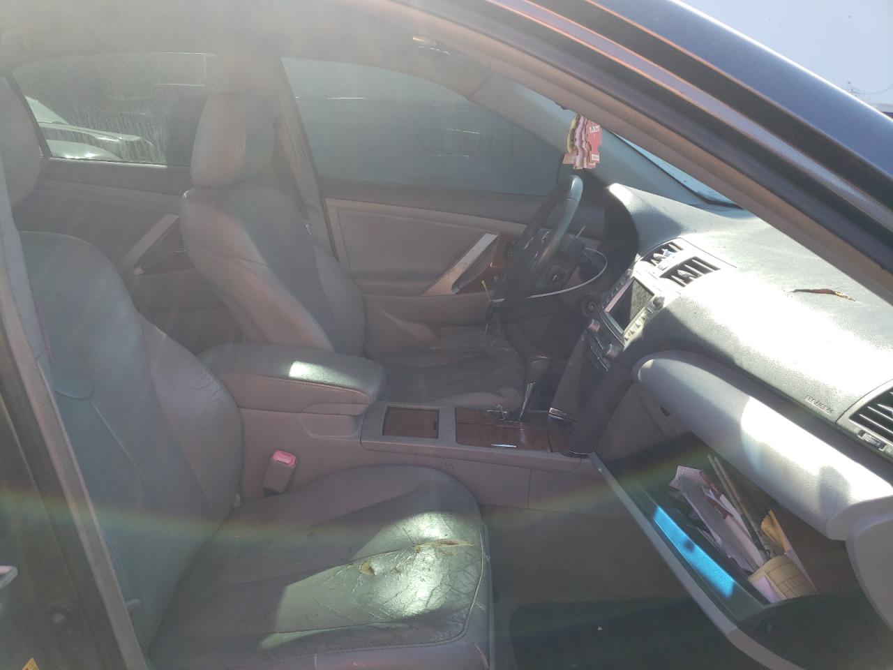 Photo 5 from auction – 2010 TOYOTA CAMRY BASE with VIN JTNBF3EK6A3000776