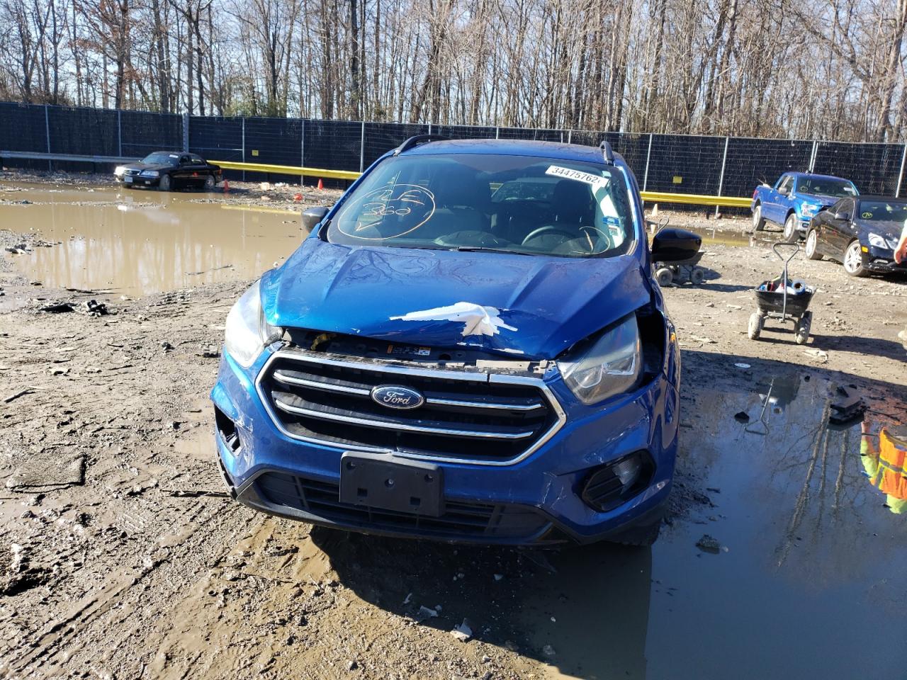 Photo 9 from auction – 2017 FORD ESCAPE SE with VIN 1FMCU0G90HUE65738