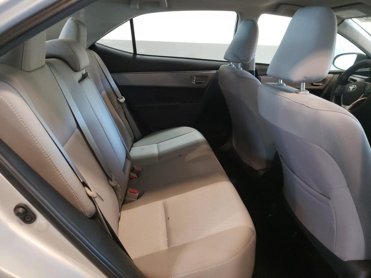 Photo 6 from auction – 2016 TOYOTA COROLLA L with VIN 2T1BURHE6GC643471