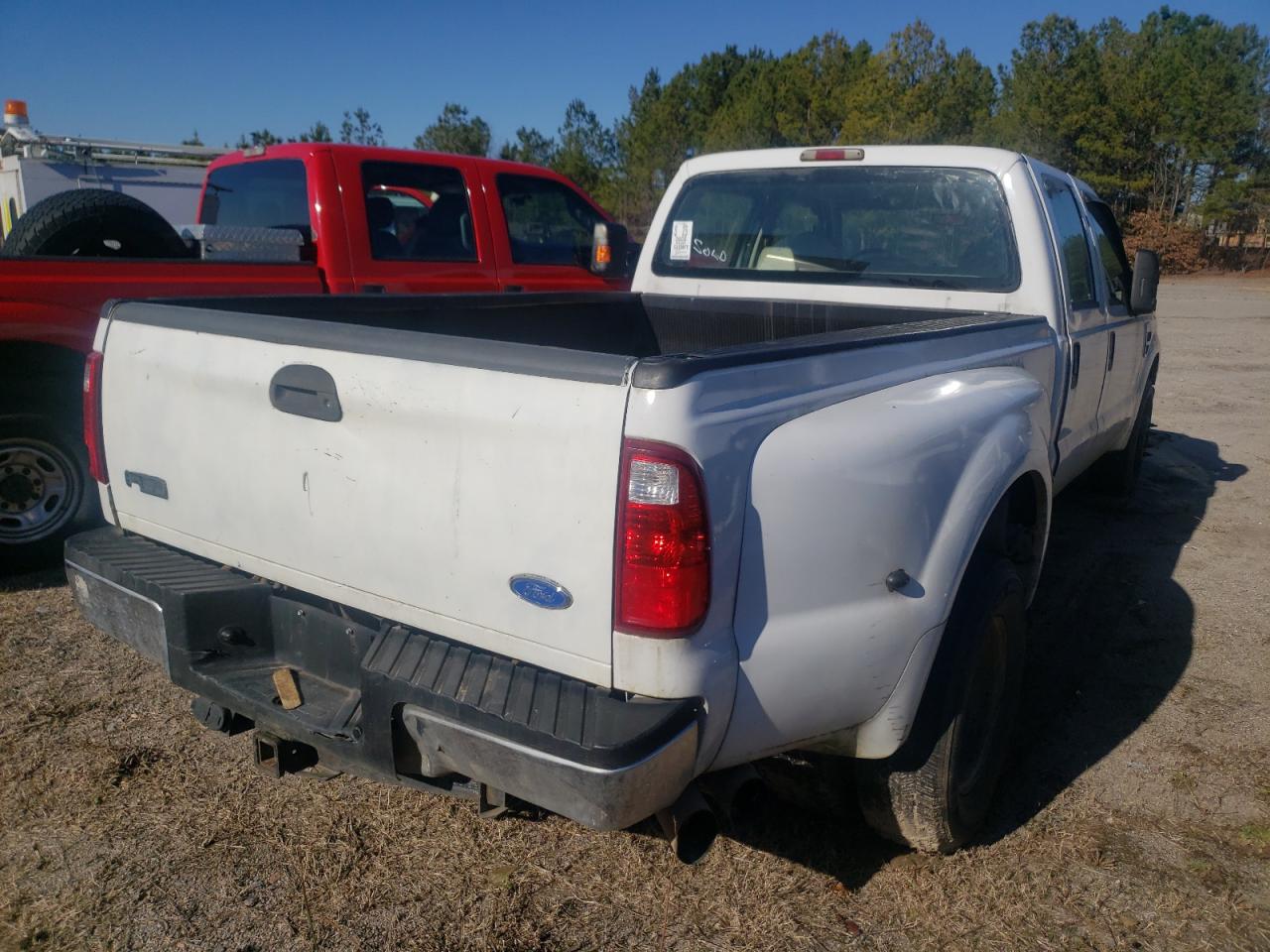 Photo 4 from auction – 2008 FORD F350 SUPER with VIN 1FTWW32R28EB40071