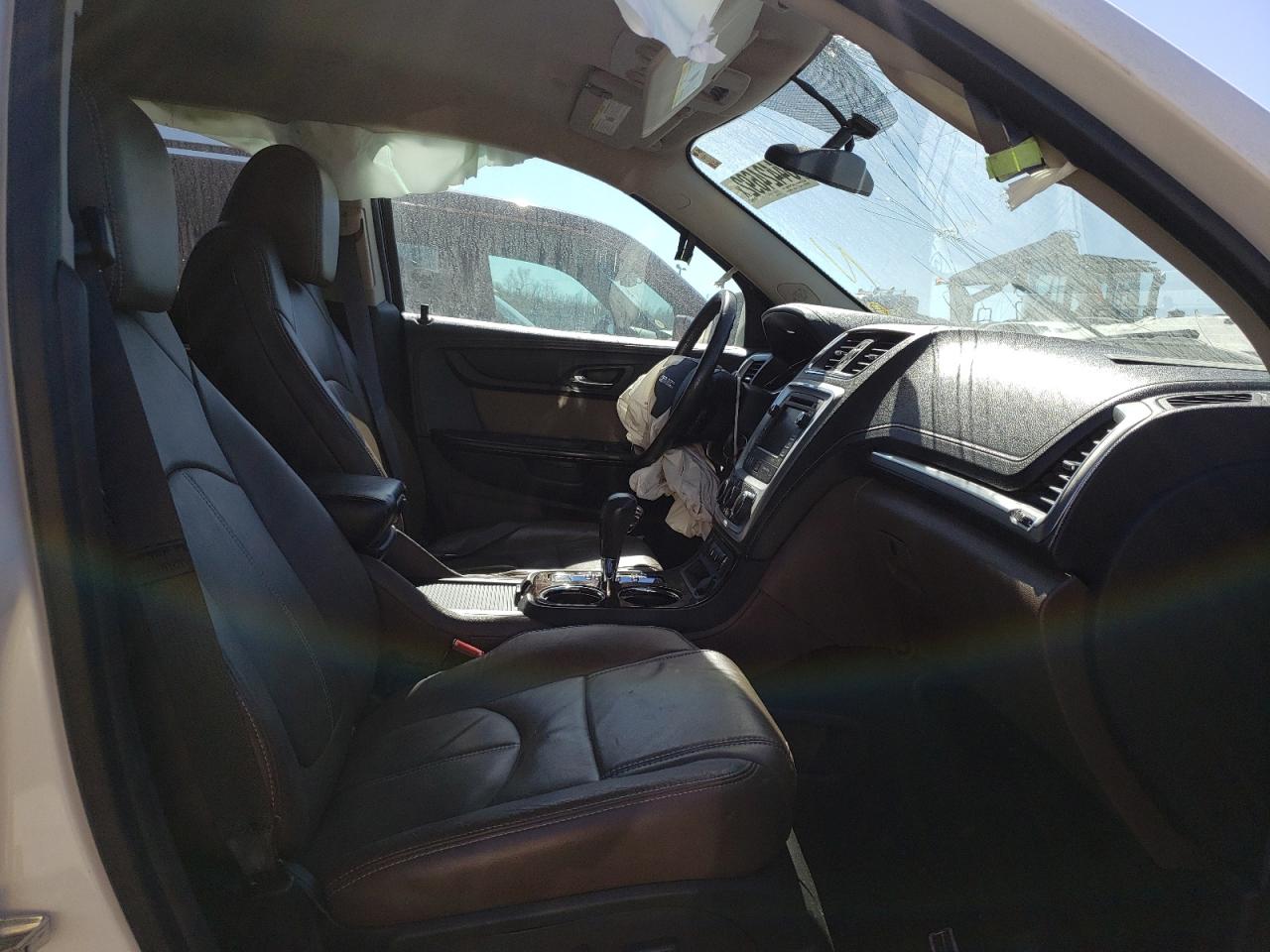 Photo 5 from auction – 2014 GMC ACADIA SLT with VIN 1GKKRRKD3EJ337545