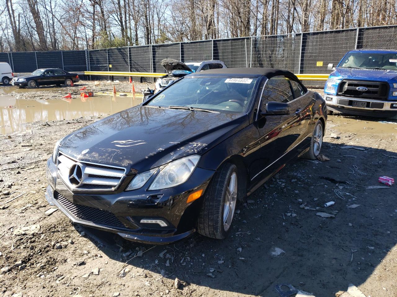 صورة رقم 2 من المزاد - 2011 MERCEDES-BENZ E 550 مع VIN WDDKK7CF3BF042793