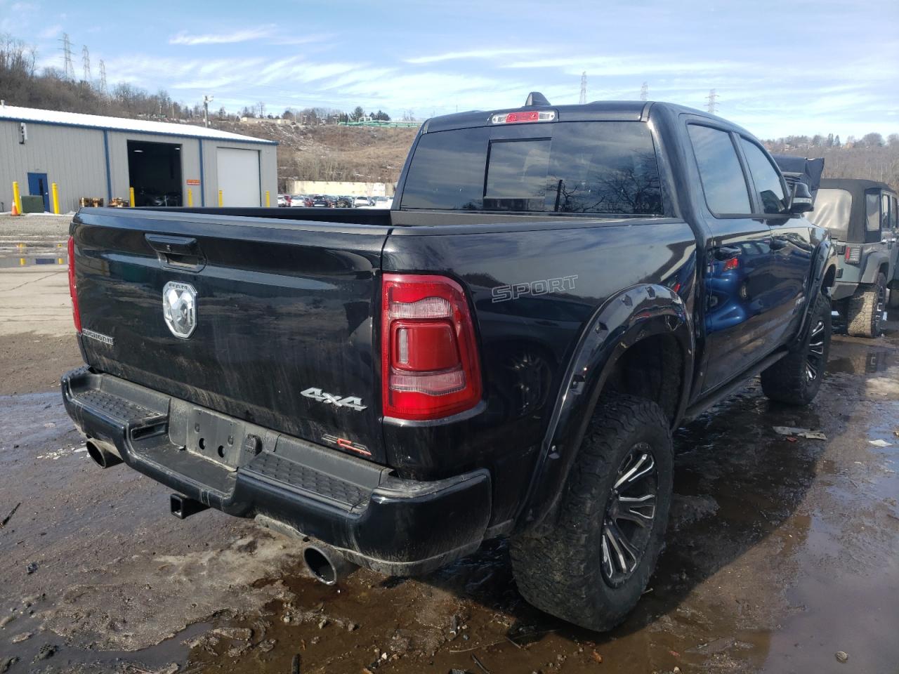 Photo 4 from auction – 2021 RAM 1500 BIG H with VIN 1C6SRFFT5MN680738