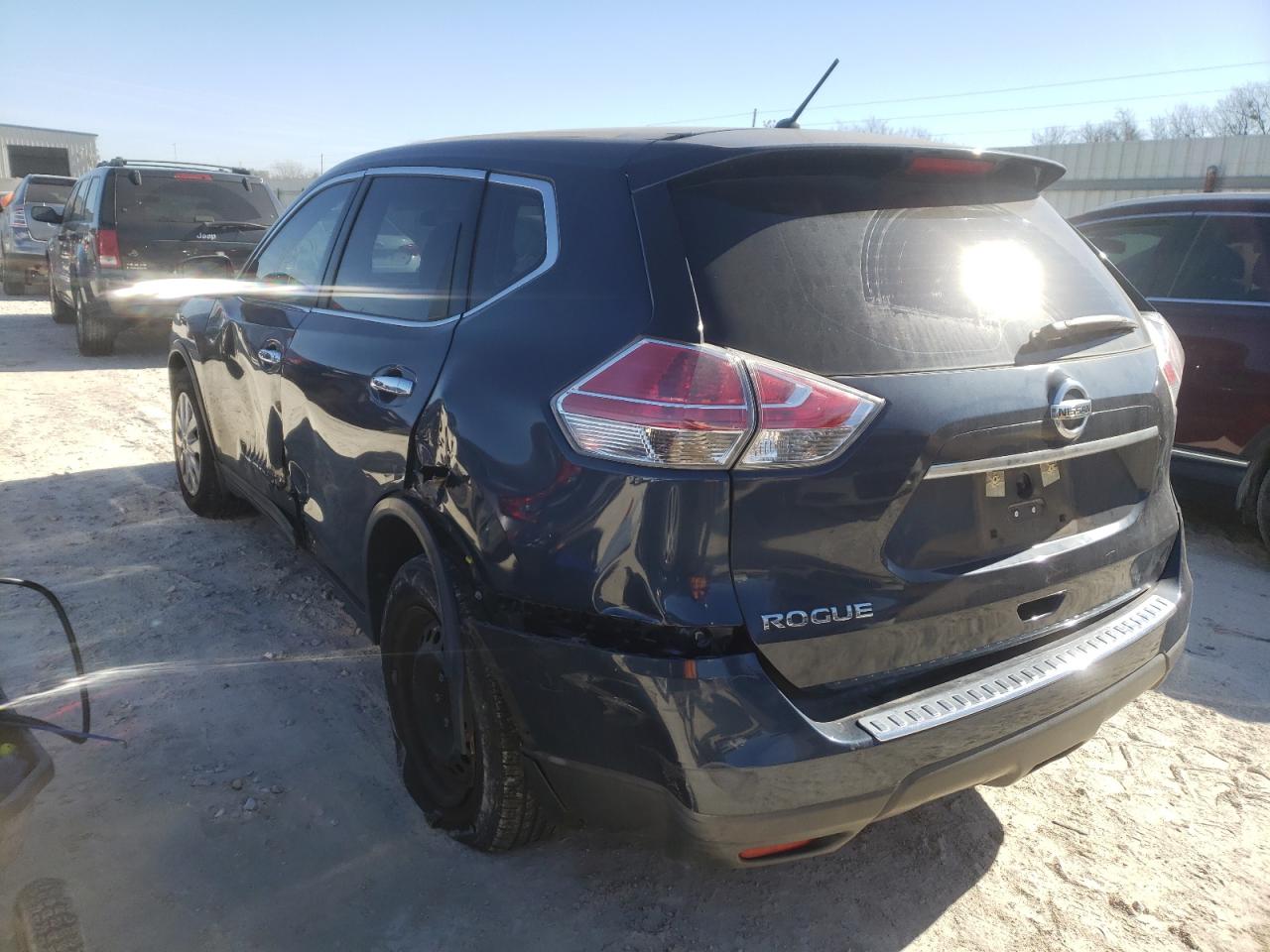 Photo 3 from auction – 2015 NISSAN ROGUE S with VIN 5N1AT2MT2FC769324