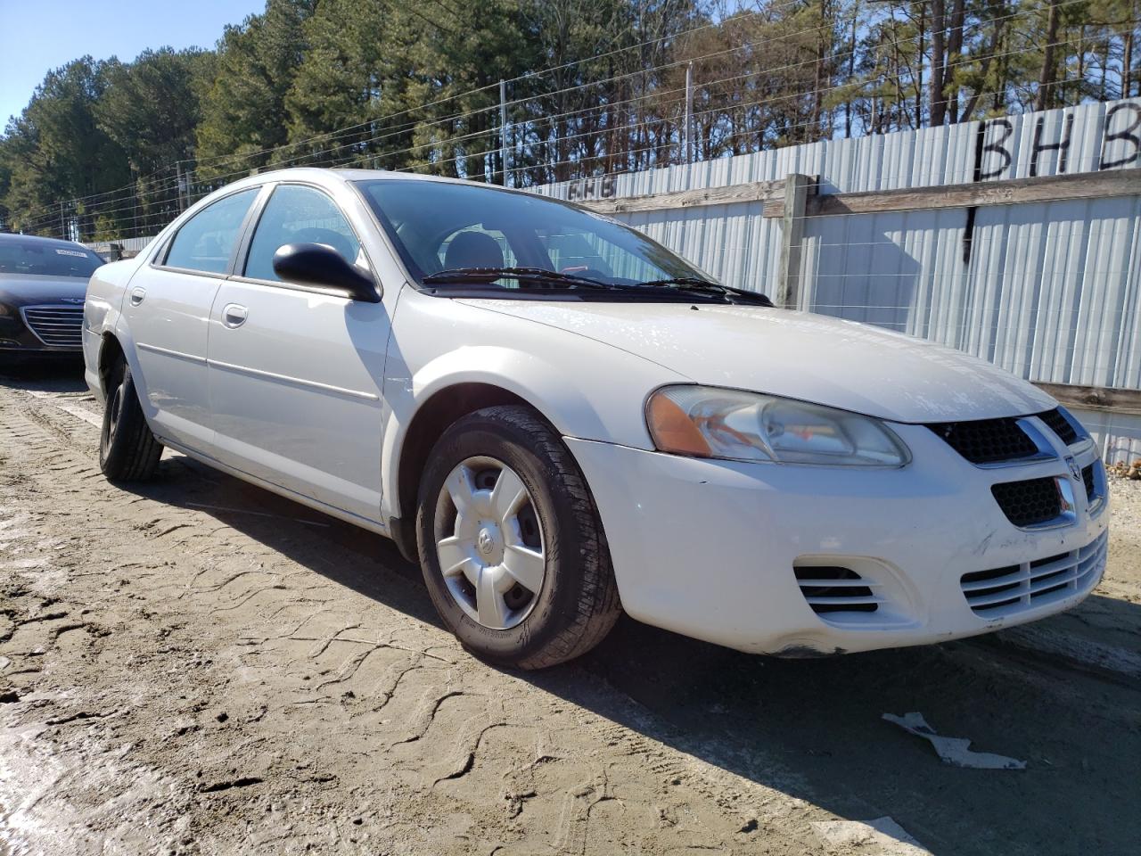 Photo 1 from auction – 2005 DODGE STRATUS SX with VIN 1B3EL46T55N676056