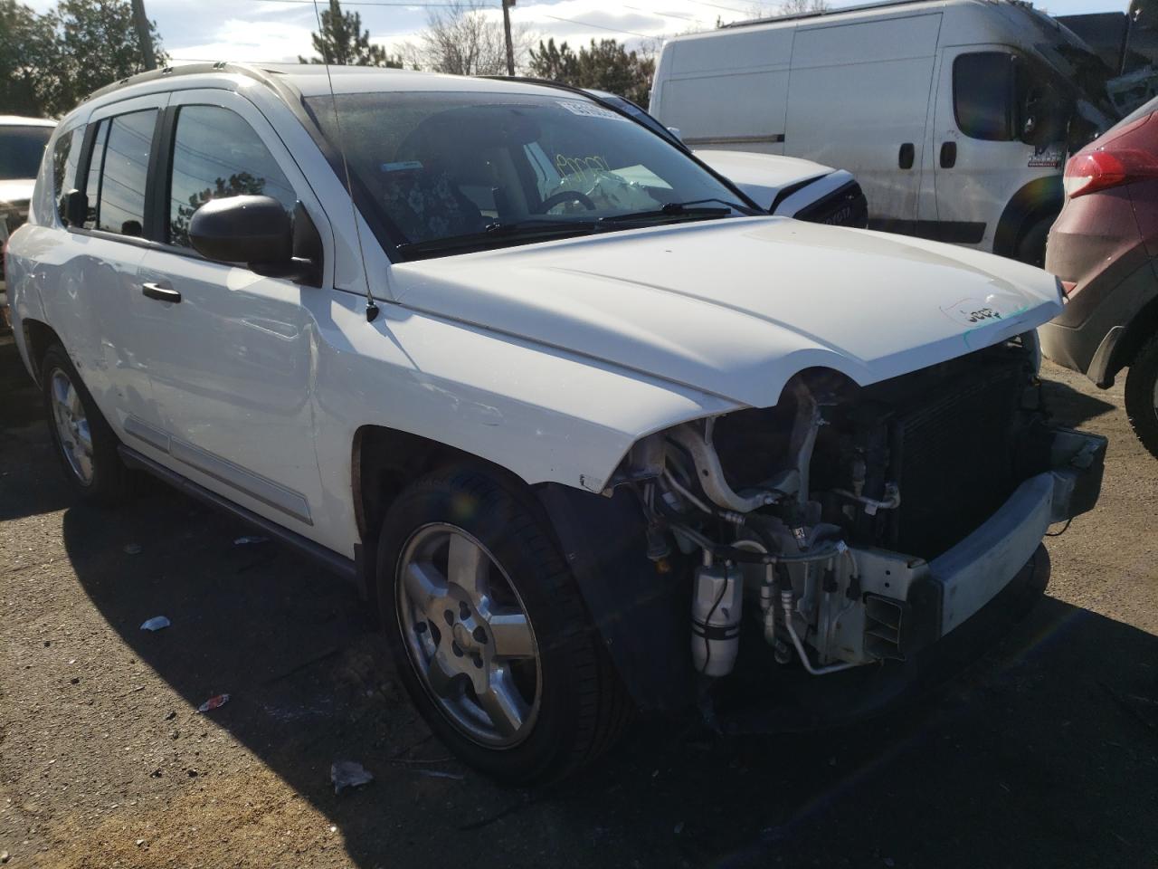 Photo 9 from auction – 2007 JEEP COMPASS LI with VIN 1J8FF57W47D107659