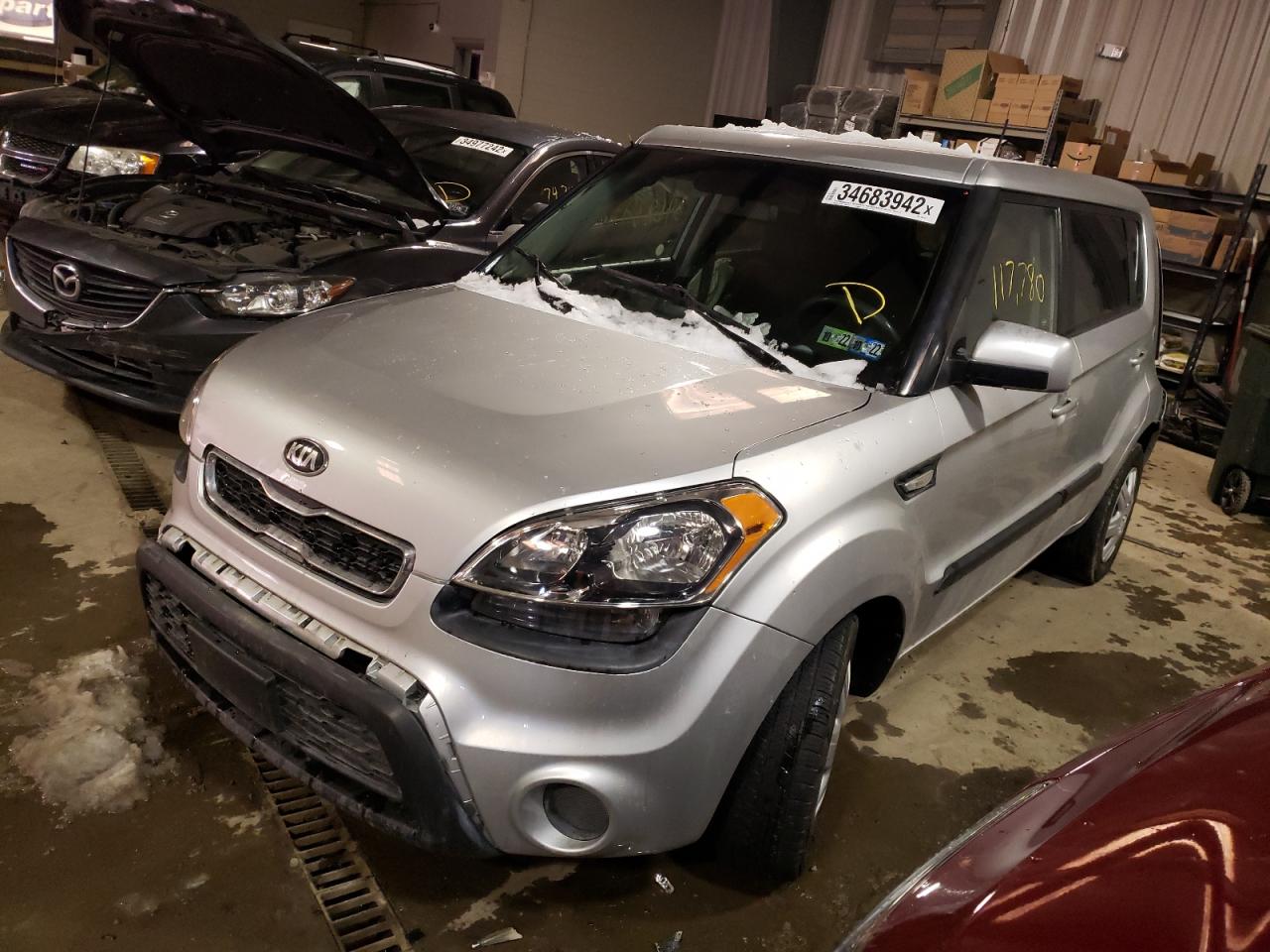 Photo 2 from auction – 2013 KIA SOUL with VIN KNDJT2A58D7484594