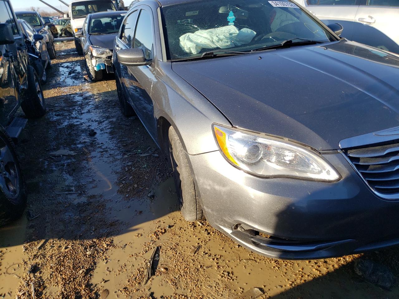 CHRYSLER 200 TOURIN 2013 with VIN 1C3CCBBB5DN505883 - Photo from auction