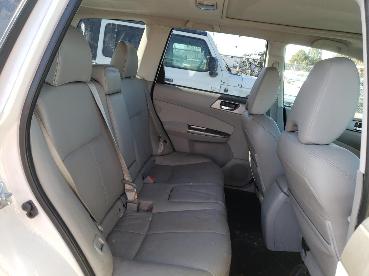 Photo 6 from auction – 2012 SUBARU FORESTER with VIN JF2SHBEC1CH413049