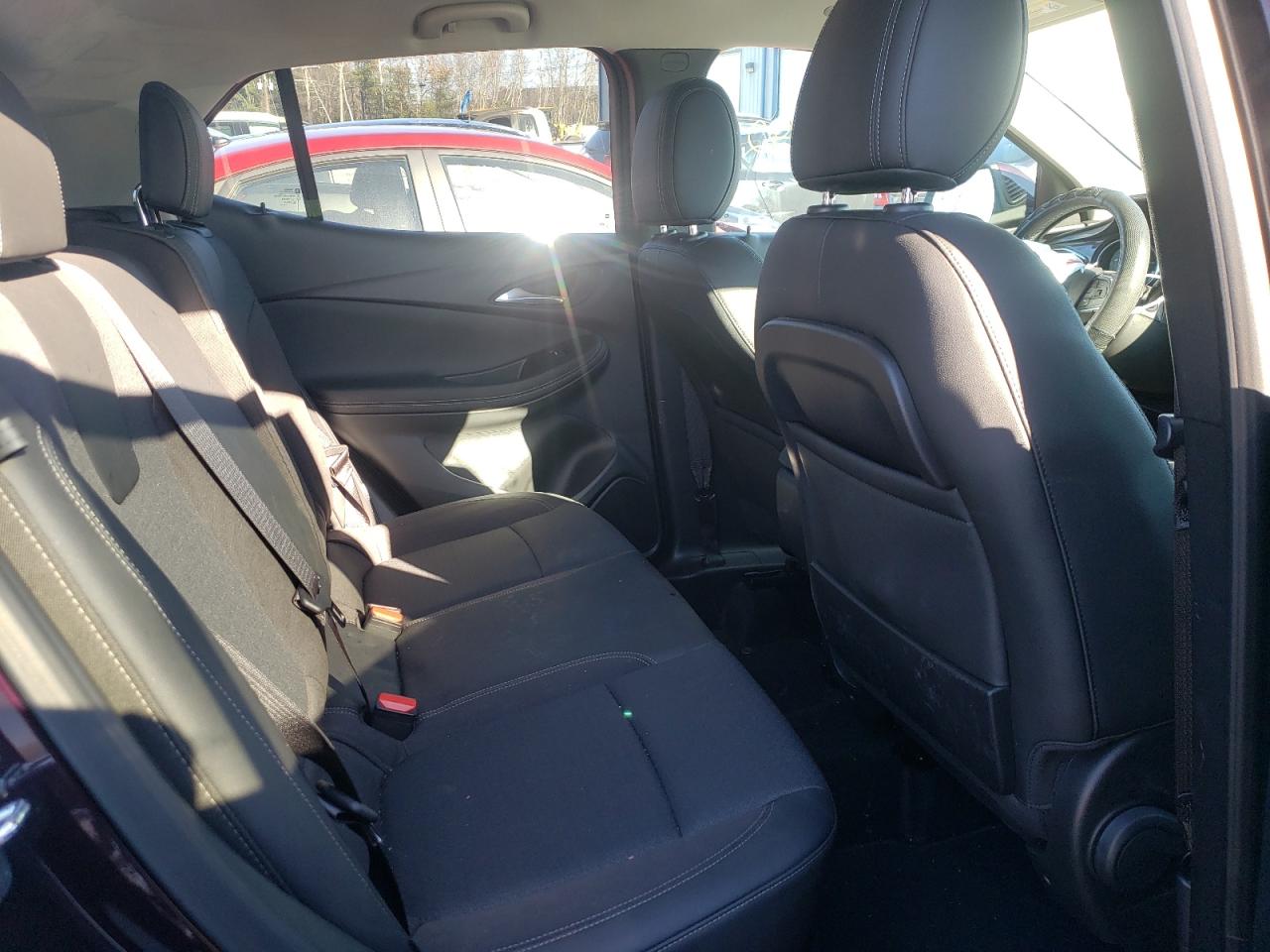 Photo 6 from auction – 2021 BUICK ENCORE GX with VIN KL4MMCSL9MB093149