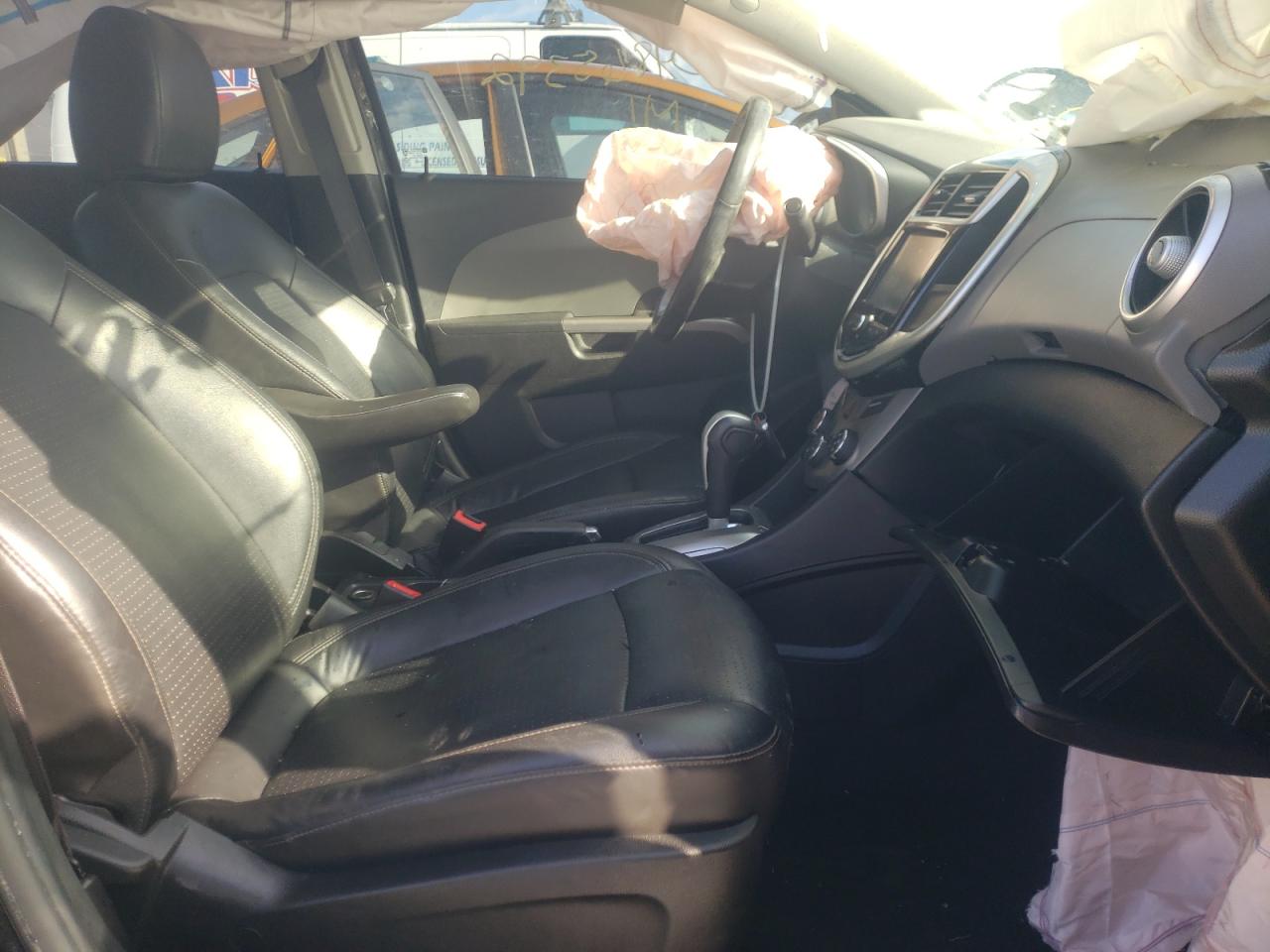 Photo 5 from auction – 2017 CHEVROLET SONIC PREM with VIN 1G1JF5SB1H4130655