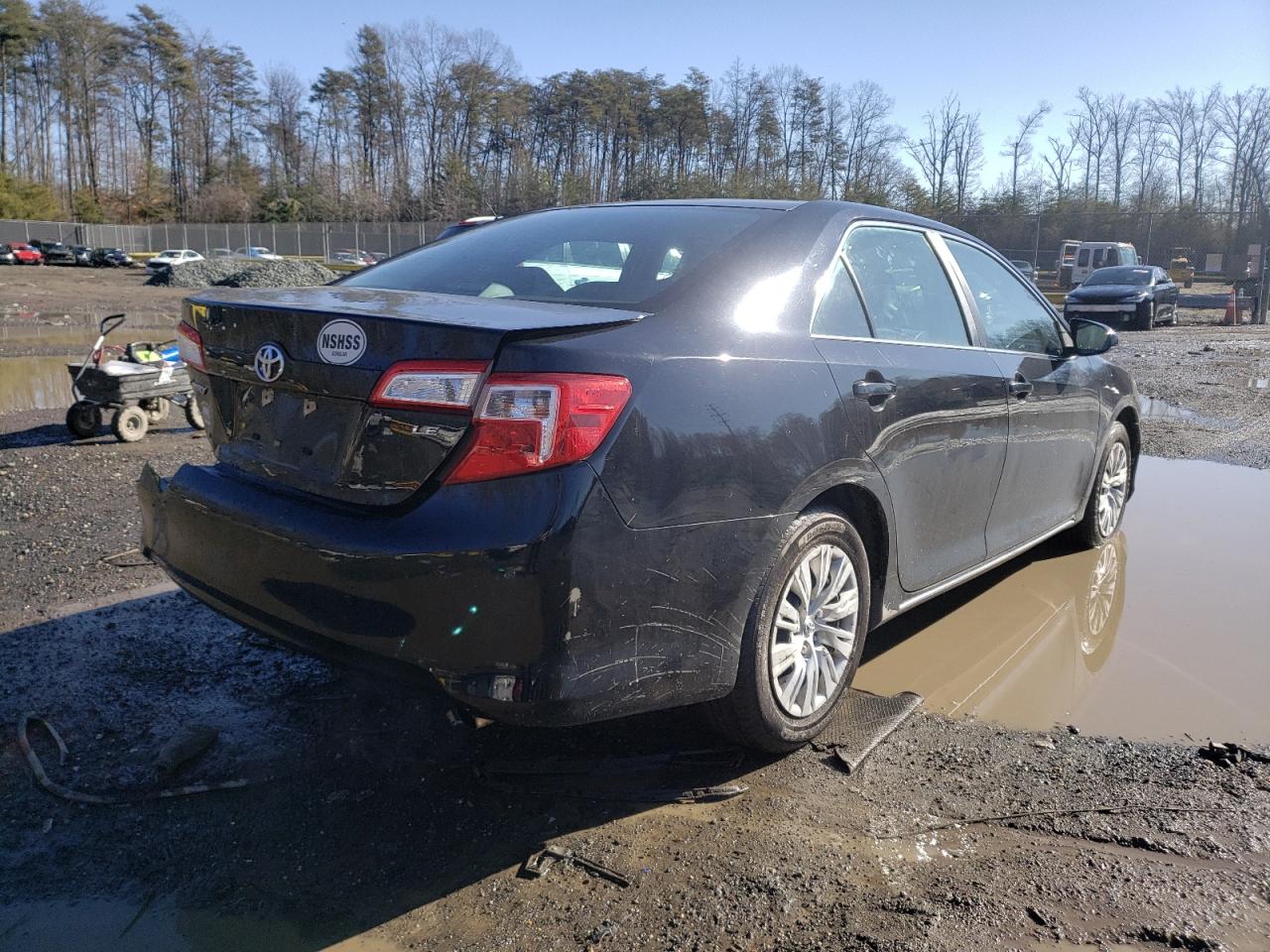 Photo 4 from auction – 2014 TOYOTA CAMRY L with VIN 4T4BF1FK9ER382875