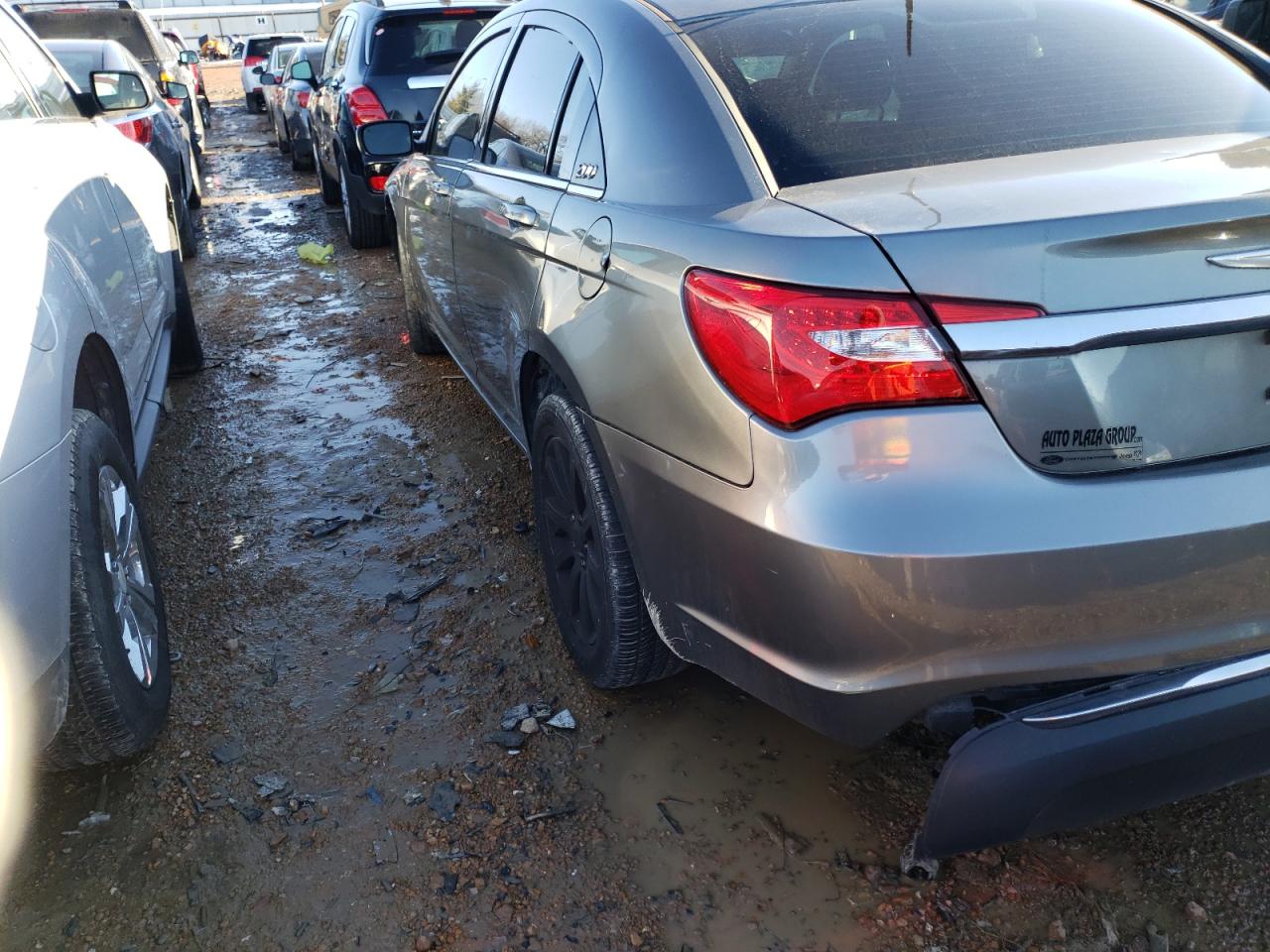 صورة رقم 3 من المزاد - 2013 CHRYSLER 200 TOURIN مع VIN 1C3CCBBB5DN505883