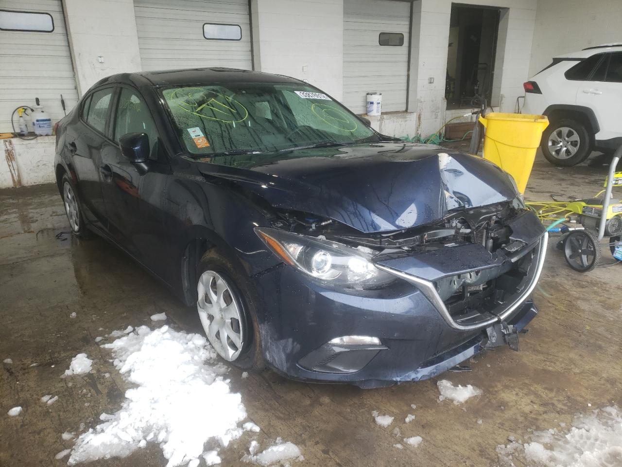 MAZDA 3 SPORT 2016 with VIN 3MZBM1T75GM327980 - Photo from auction