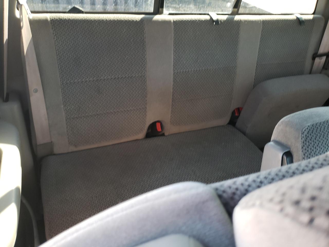 Photo 6 from auction – 2001 FORD F150 with VIN 1FTZX17211KF84950